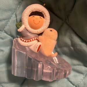Hallmark Frosty Friends 1990. No box but has been packed away